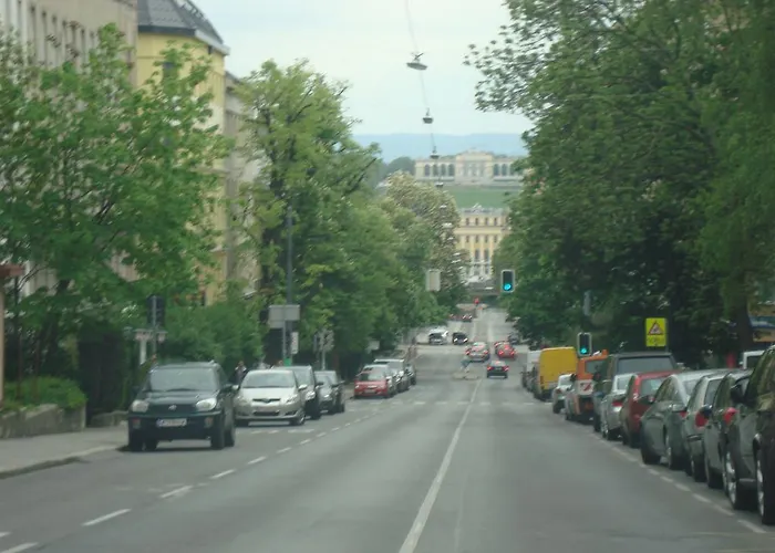 Living Vienna